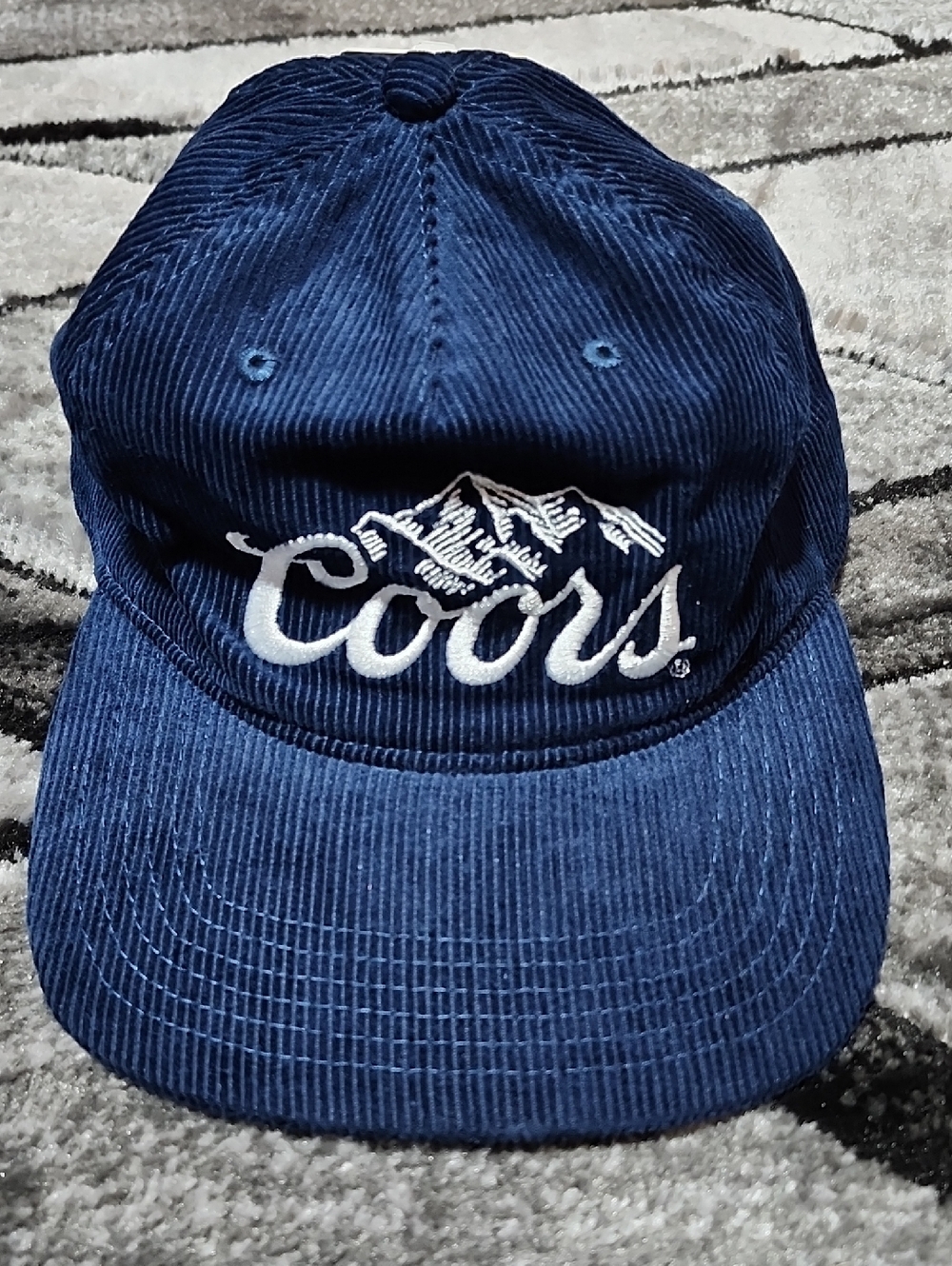 COORS BANQUET ICONIC EMBROIDERED MOUNTAIN LOGO NAVY BLUE CORDUROY SNAP-BACK HAT